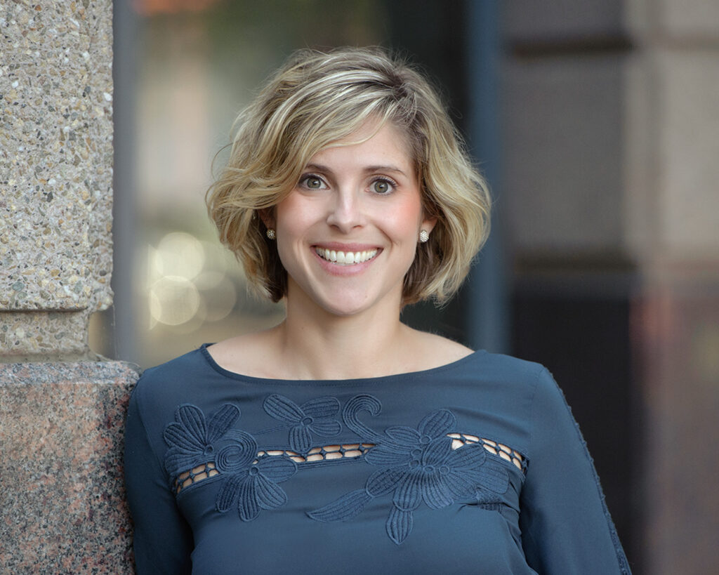 Andie Patterson Headshot